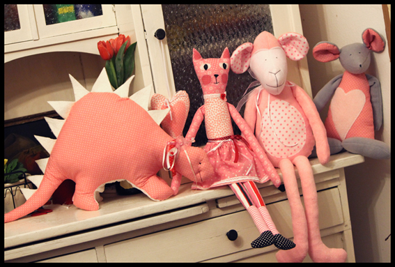 dinosaurus opice kocka mys pink xx